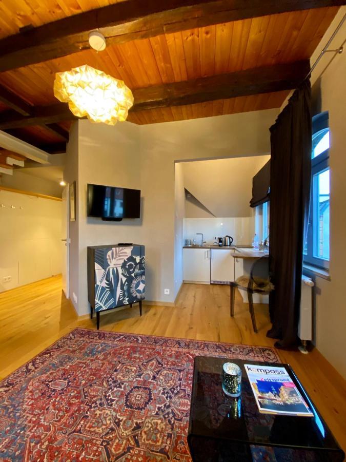 Apartmenthaus Am Dom Maisonette Mit Parkplatz Zwickau Exterior foto