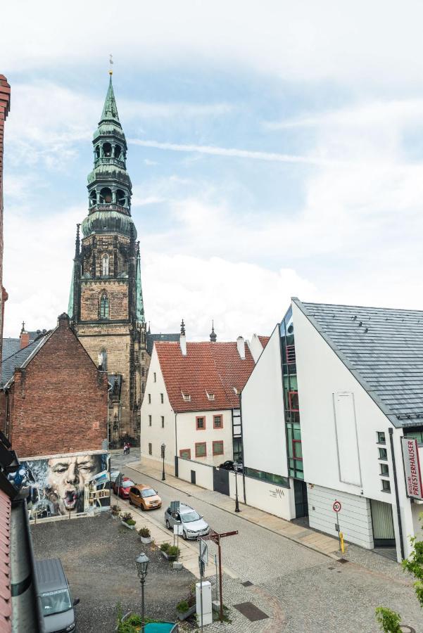 Apartmenthaus Am Dom Maisonette Mit Parkplatz Zwickau Exterior foto
